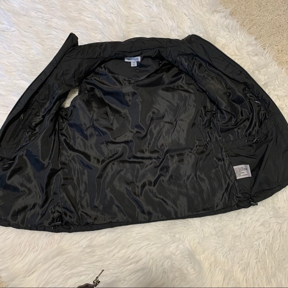 Black Vest - Picture 3 of 7